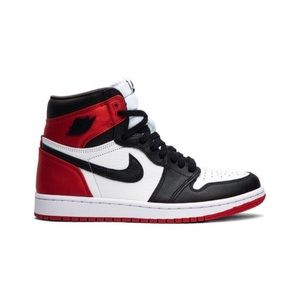 jordan 1s satin black toe
